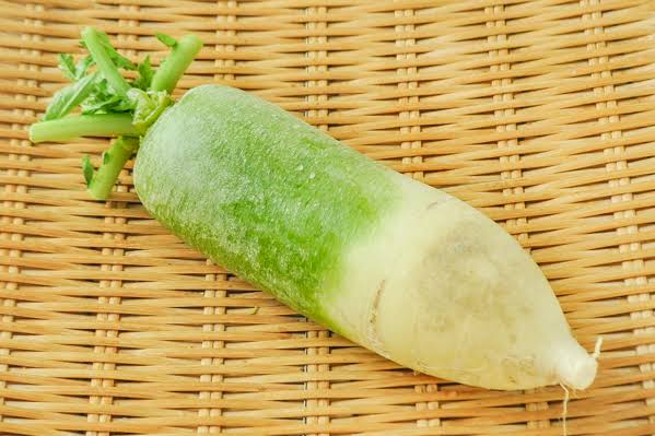 野菜の紹介です｜野菜がおいしいごはん｜愛知県安城市 暮らしのお店野菜の紹介です【ビタミン大根】